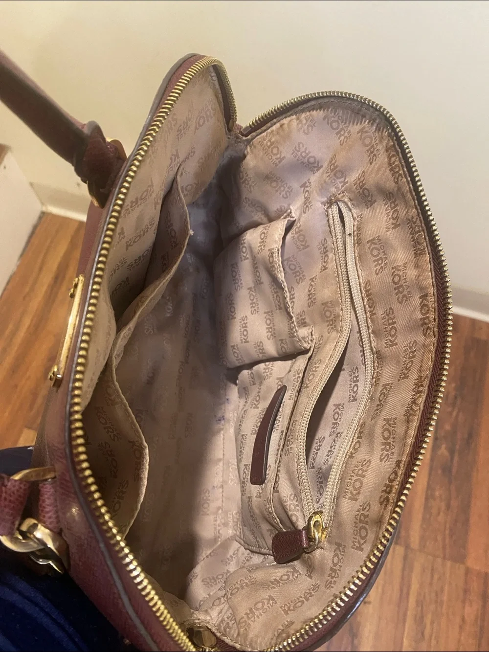 Michael Kors Cindy  Dome Satchel Bag in Plum